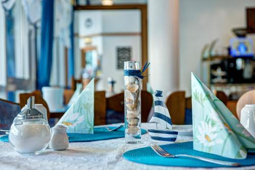 Nápoje v ubytování Paulin Hotel Trier