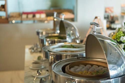 Mad på resortet eller i nærheden