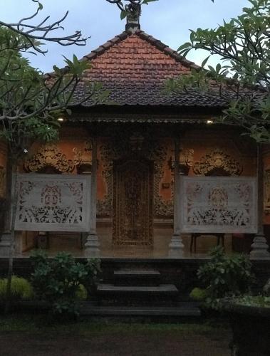 Jardín al aire libre en Kailash Bali