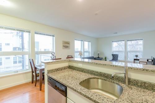 Gallery image of Sage Apartments Boston Logan Airport Chelsea in Chelsea