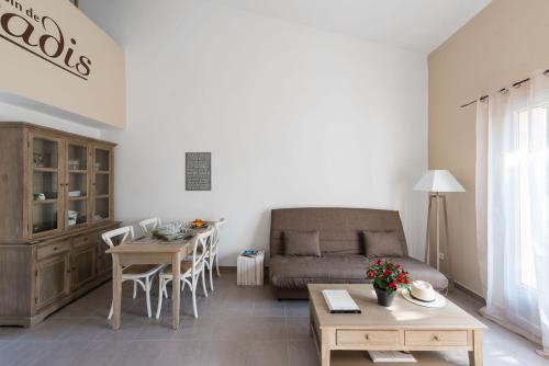 Gallery image of Les Jardins de la Mer in Grimaud