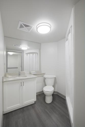 Gallery image of Residence & Conference Centre - Toronto in Toronto
