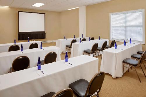 Konferenční prostory v ubytování Westford Regency Inn & Conference Center