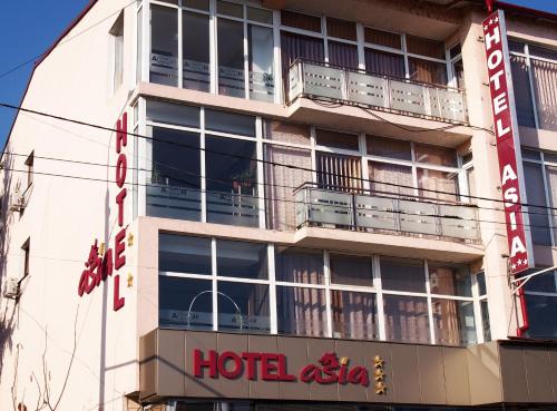 Gallery image of Asia Hotel in Târgu Jiu