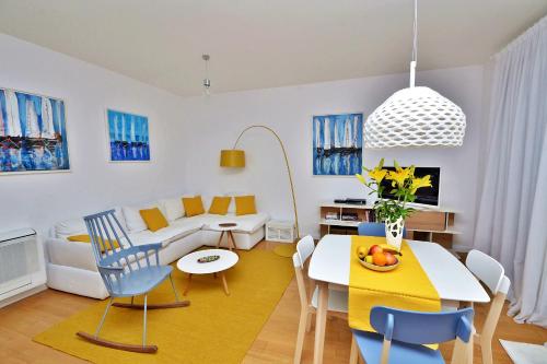 Veduta Luxury Apartments