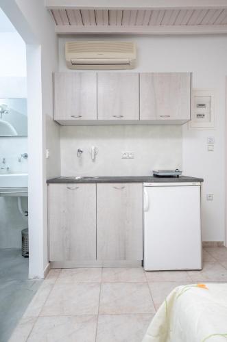 Gallery image of Pension Elena in Agia Anna Naxos