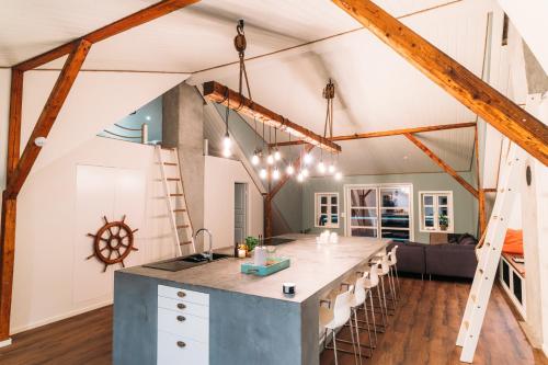 Kuchyň nebo kuchyňský kout v ubytování Lofoten Apartments