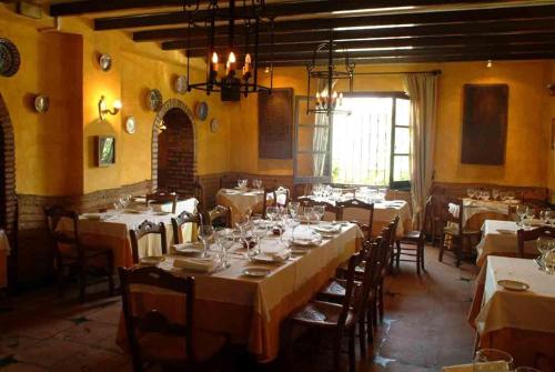 Restoran atau tempat lain untuk makan di Camping Reina Isabel