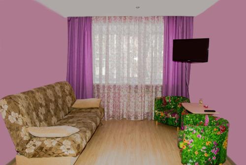 Un lugar para sentarse en Apartment Comfort Tsiolkovskogo 57