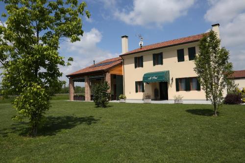 Κήπος έξω από το Azienda Agrituristica Ai Prai