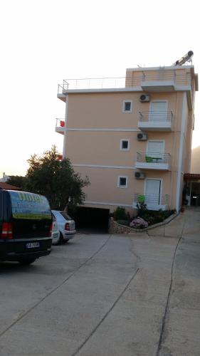 Gallery image of Season Inn in Dhërmi