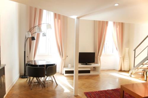 AzurAppart Elegant Studio Centre