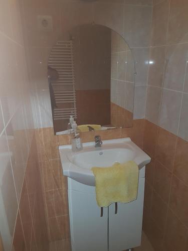 Un baño de Legányi Apartmanház