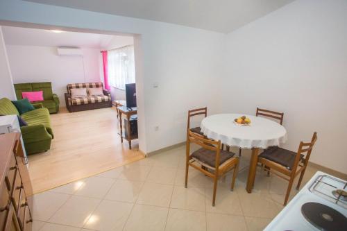 Apartments Katica – Photos 5