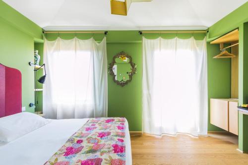 Rarity Suites photo 105