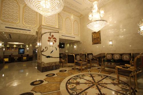 Posezení v ubytování Al Adl Jewel Hotel