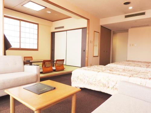 Gallery image of Kai Resort Hotel in Fuefuki