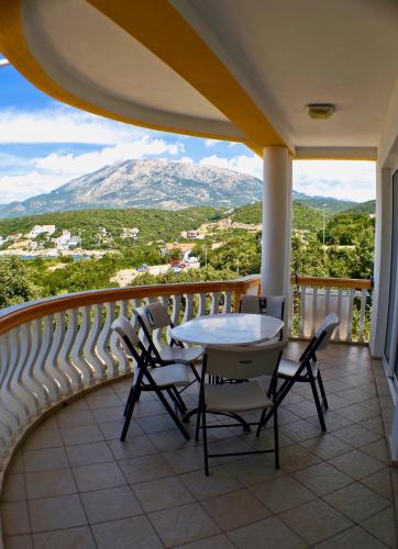 Gallery image of Villa Perla in Utjeha