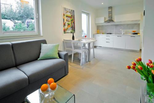 Η κουζίνα ή μικρή κουζίνα στο Holiday home M1 & M2