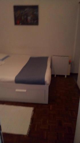 Katil atau katil-katil dalam bilik di Miguel Torga Room