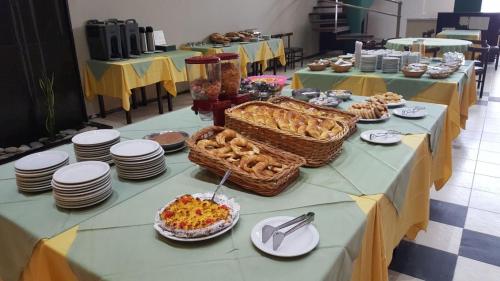 Φαγητό σε αυτό το ξενοδοχείο ή κάπου εκεί κοντά