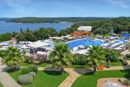 Bazén v ubytovaní Valamar Tamaris Resort alebo v jeho blízkosti