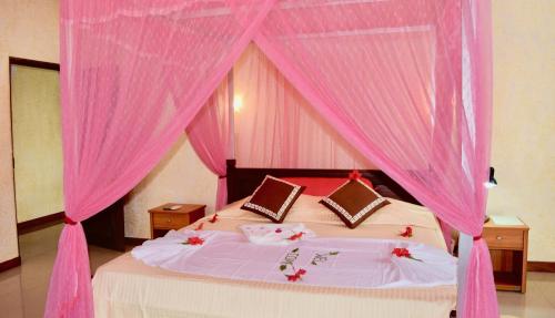 Rico Shadow Guest House & Restaurant – Photos 2