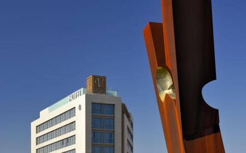 Το κτήριο όπου στεγάζεται  το ξενοδοχείο