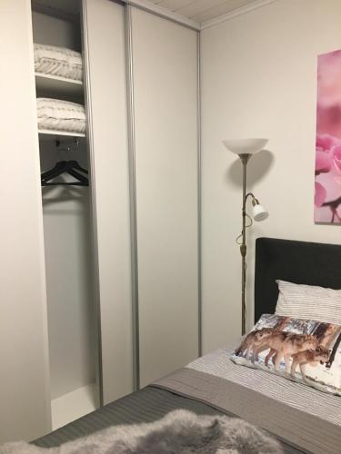 Llit o llits en una habitació de Arctic Resort Delight