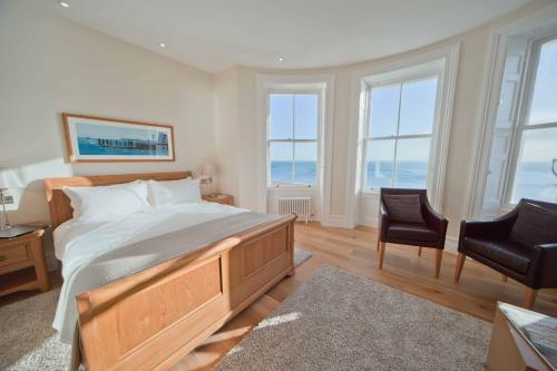 A Room With A View - Free Parking photo 36