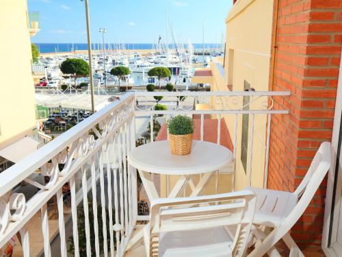Apartment Cambrils Drassanes by Interhome