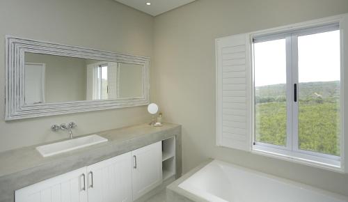 Vannituba majutusasutuses Drifters @ Whale Rock Ridge