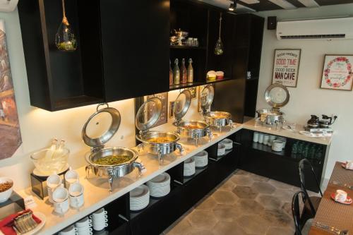 Zoom Dharmahusada Hotel – Photos 3