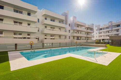 Piscina cerca de Aqua Apartments Vento, Marbella