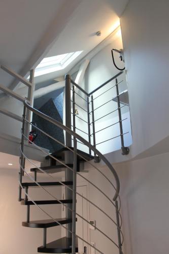 My Home In Paris photo 32