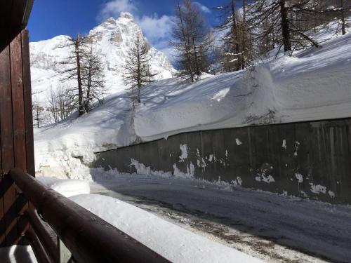 L'établissement Cozy bilocale apartment en hiver