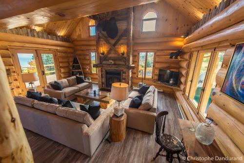 Le Black Bear- Les Chalets Spa Canada – Photos 3