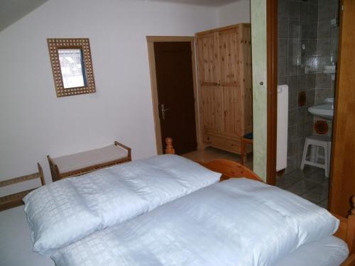 Postel nebo postele na pokoji v ubytování Haus Anika Ferienwohnung