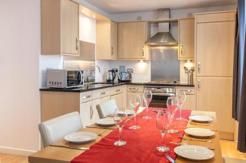 Stylish Apartment photo 17