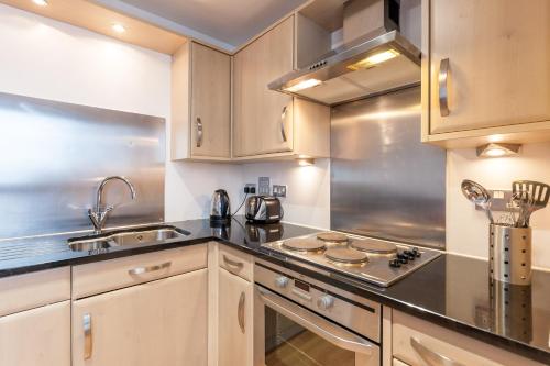 Stylish Apartment photo 13