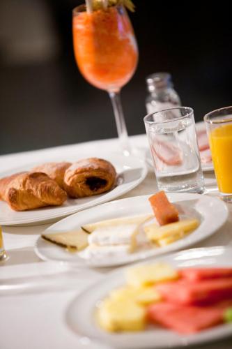 Jídlo v hotelu nebo okolí