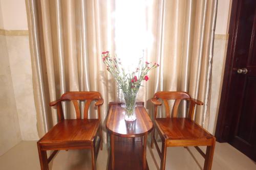 A seating area at Lucky Star Hotel