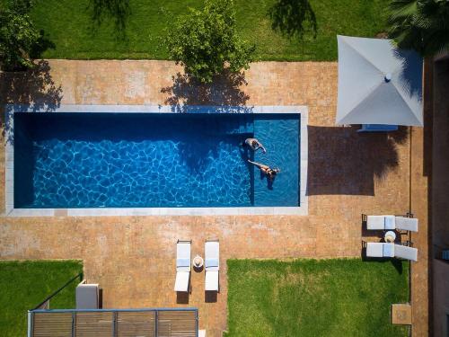 Bazén v ubytování Salamouni Villa ideal for family, 4-6 chambres, 8-12 personnes nebo v jeho okolí