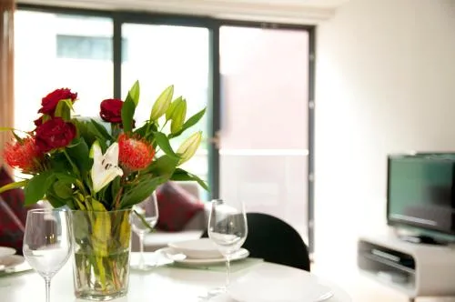 Cleyro Serviced Apartments - Finzels Reach photo 102