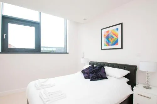 Cleyro Serviced Apartments - Finzels Reach photo 124
