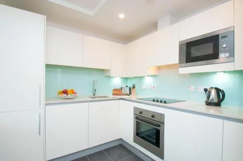 Cleyro Serviced Apartments - Finzels Reach photo 127
