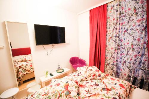 Postelja oz. postelje v sobi nastanitve das kleine Hotel in München