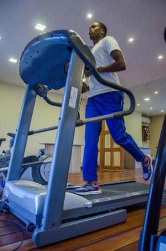 Palestra o centro fitness di Best Western Plus Meridian Hotel