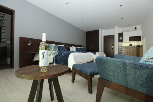Hotel Marea Vistaにあるキッチンまたは簡易キッチン