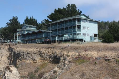 Gallery image of Inn of the Lost Coast in Shelter Cove